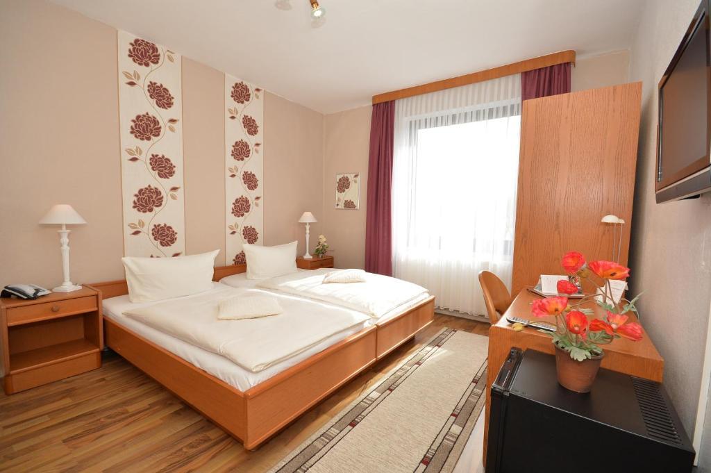Hotel Boelts Am Park BRE Room photo